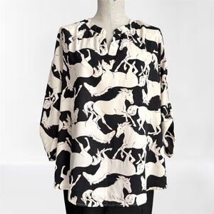 White Birch Notch Neck Top